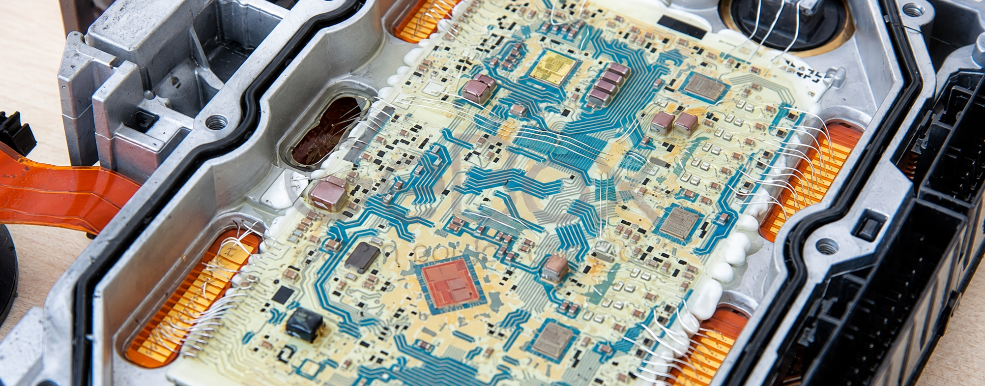 Circuito electrónico de una unidad mecatrónica